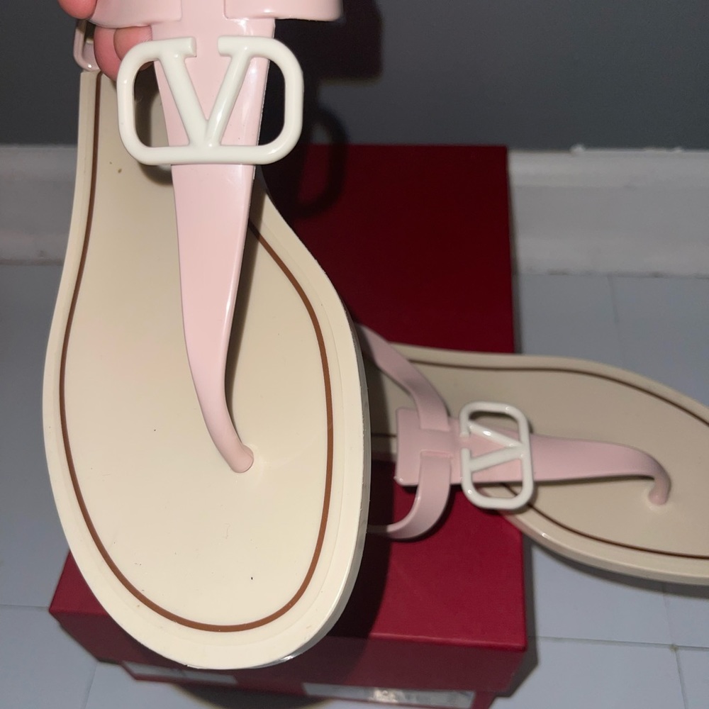 Women Valentino Sandals